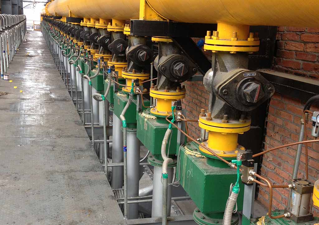 閥門安裝現(xiàn)場